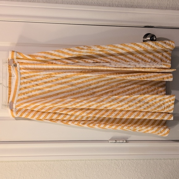 NWT Anthropologie - Celandine - Midi Wrap Skirt - medium - Picture 6 of 11